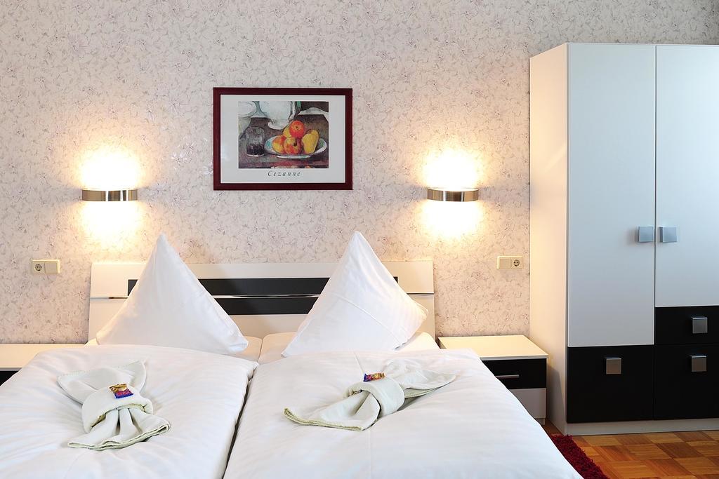 Landhotel Plauen - Gasthof Zwoschwitz Extérieur photo